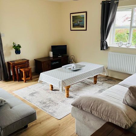 Hillcrest Lodge, Private Apartment On Lough Corrib, Oughterard Galway Eksteriør bilde