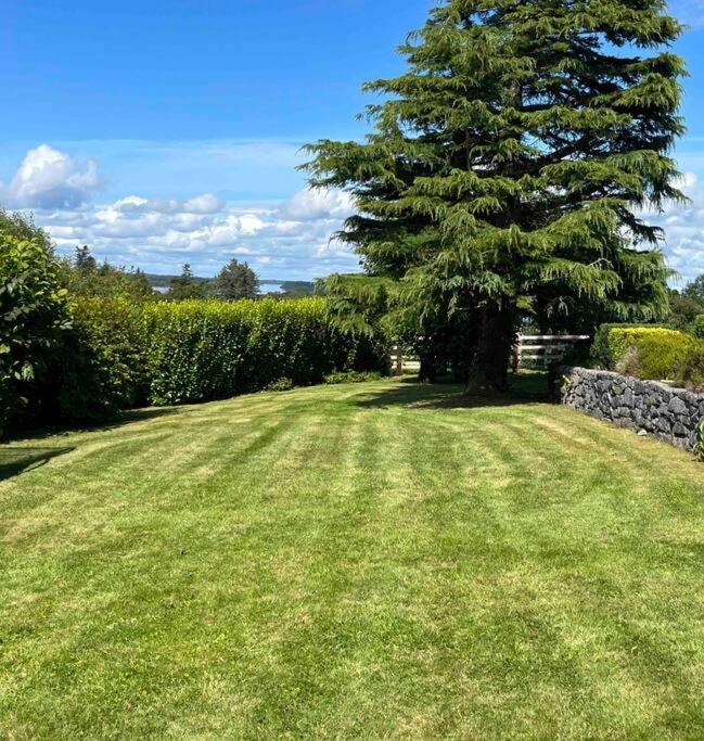 Hillcrest Lodge, Private Apartment On Lough Corrib, Oughterard Galway Eksteriør bilde
